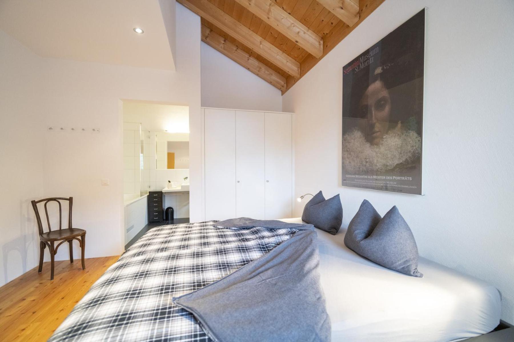 Chasa Capricornin Apartment Scuol Bagian luar foto